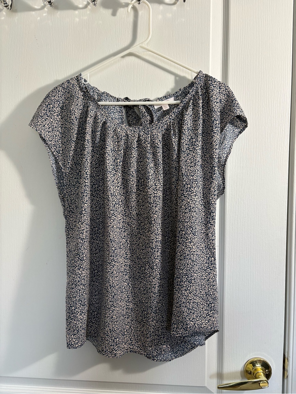 Lauren Conrad Women's Short Sleeve Floral Blouse (XL)